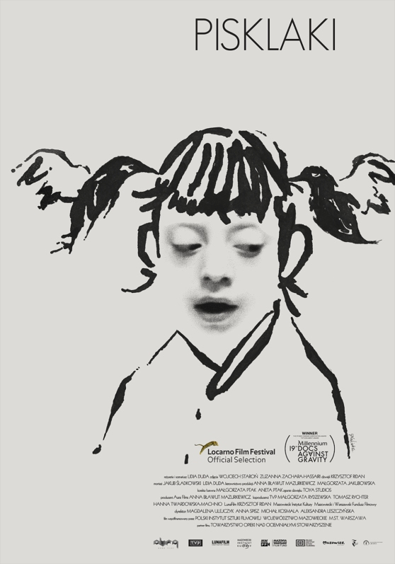 na plakacie rysowana postać dziewczynki z warkoczami