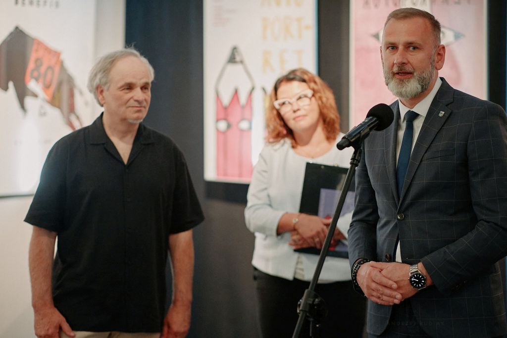 Wernisaż Wiesława Łysakowskiego Oświęcim fot.Andrzej Rudiak