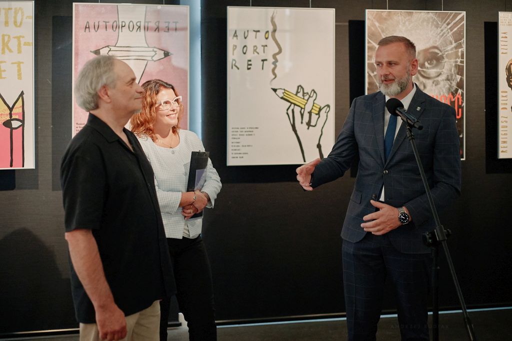 Wernisaż Wiesława Łysakowskiego Oświęcim fot.Andrzej Rudiak