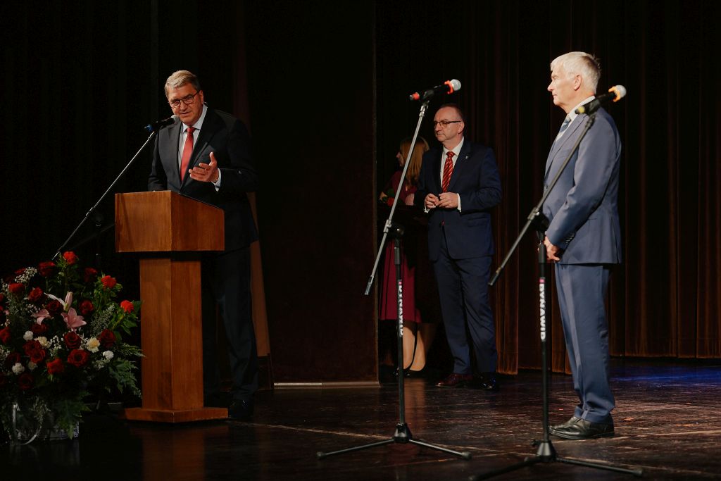 Uroczysta sesja Rady Miasta Oświęcim fot.Andrzej Rudiak